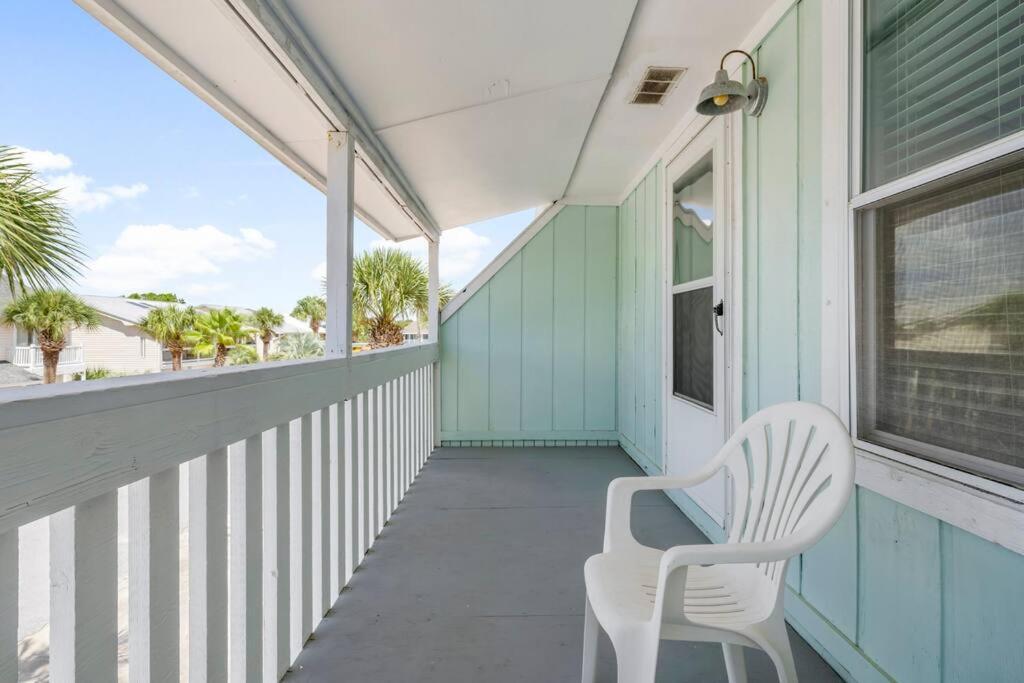 New! Steps To White Sand Beaches! Pool & Grill! 2Br 2Ba パナマシティービーチ エクステリア 写真